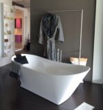 Brīvi stāvoša vanna Belisana 1